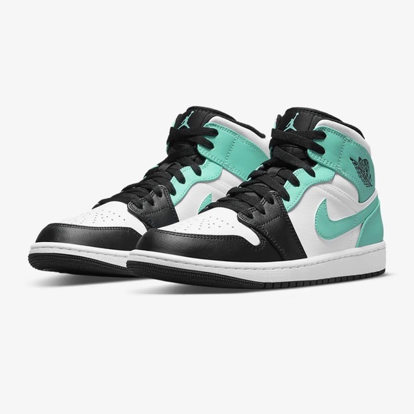 Air Jordan 1 Mid - Picture 1 of 2